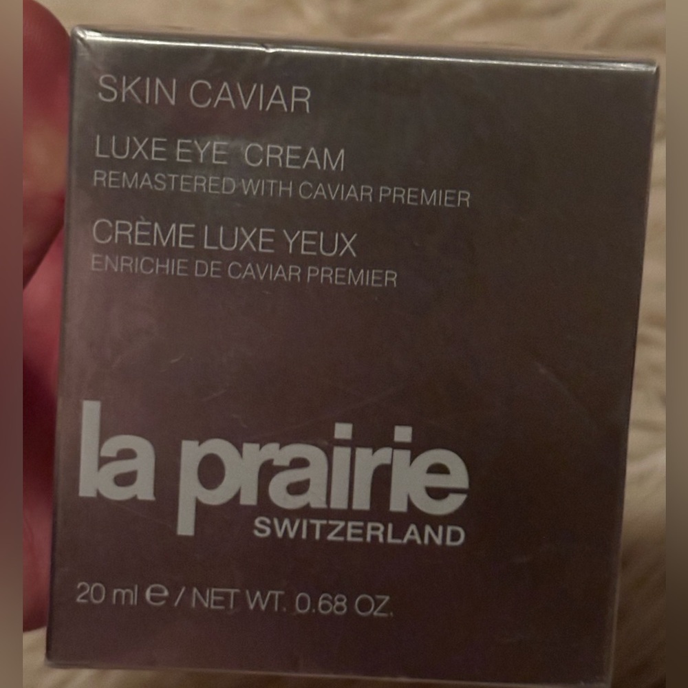 - La Prairie Skin Caviar luxe eye cream